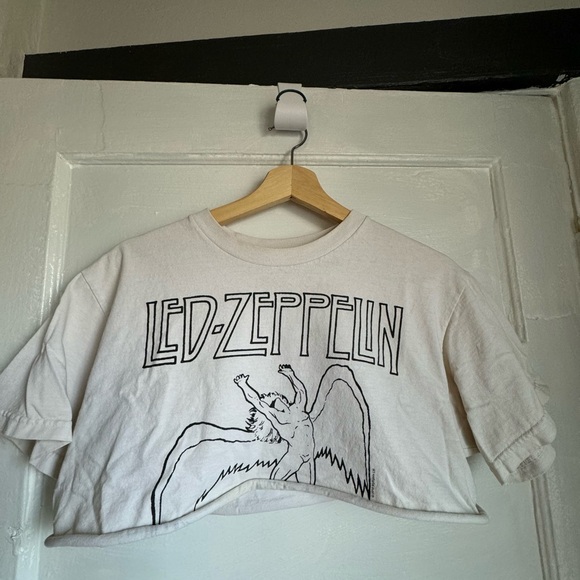 Led Zeppelin crop top 🤟🏻 - Picture 3 of 4